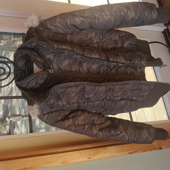 Snobbish Collection Camo Heavy Lined Sz. M Jacket w Hood & Pockets - Picture 4 of 14